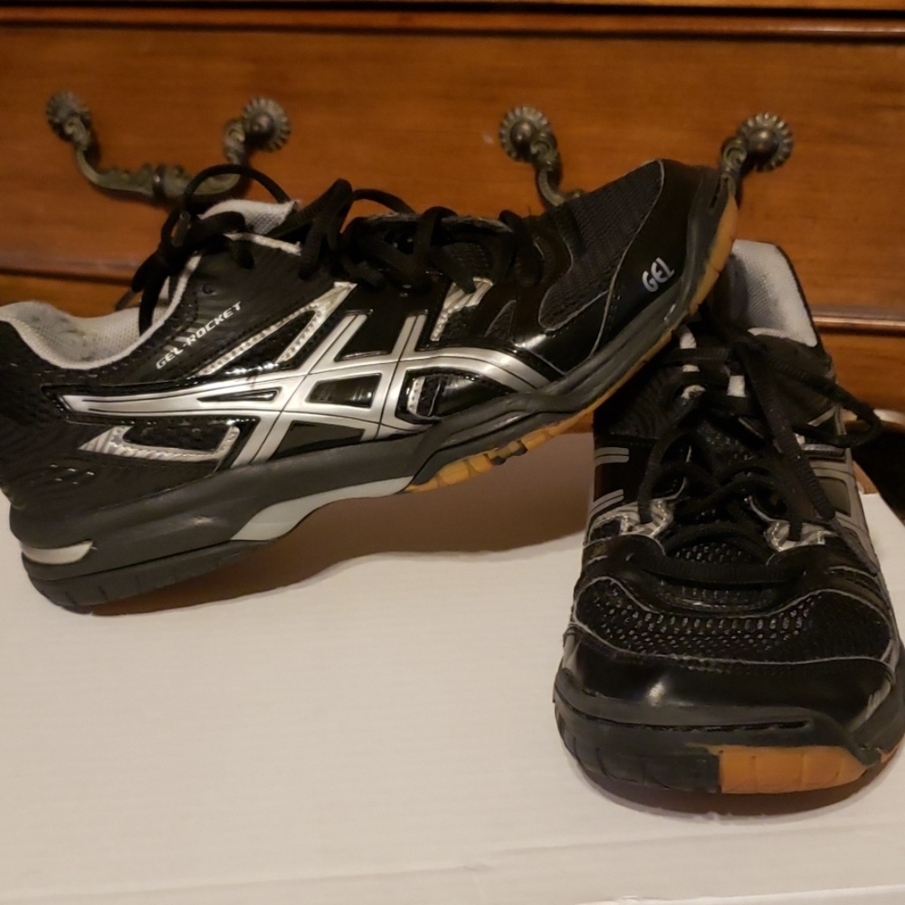 ASICS VOLLEYBALL SHOES
